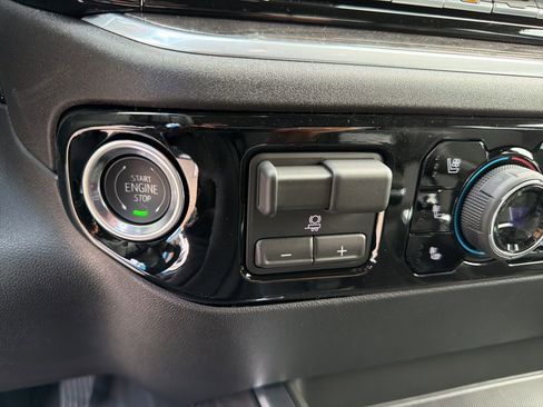 New 2026 Chevrolet Silverado 1500 LTZ w/ Technology Package AWD/4WD image 28