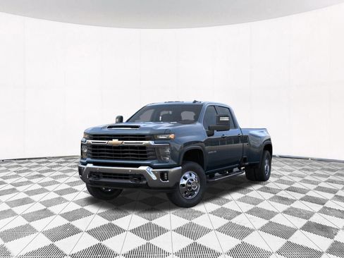 New 2026 Chevrolet Silverado 3500 LT w/ All Star Edition AWD/4WD image 2