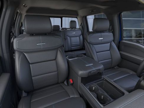 New 2026 Ford F350 4x4 Crew Cab DRW Super Duty image 10
