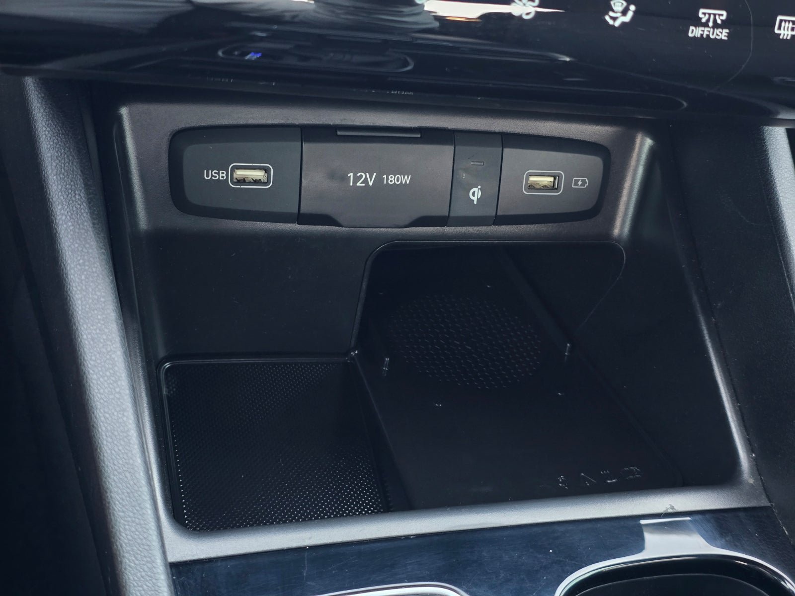 Certified 2024 Hyundai Santa Cruz SEL w/ Activity Package FWD image 22