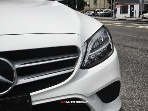Used 2019 Mercedes-Benz C 300 4MATIC Sedan image 10