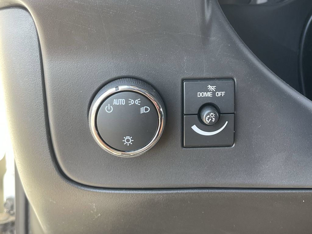 New 2025 GMC Savana 2500 Extended w/ Driver Convenience Package RWD image 18