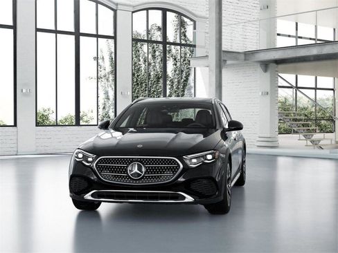 New 2026 Mercedes-Benz E 450 4MATIC All-Terrain Wagon image 42