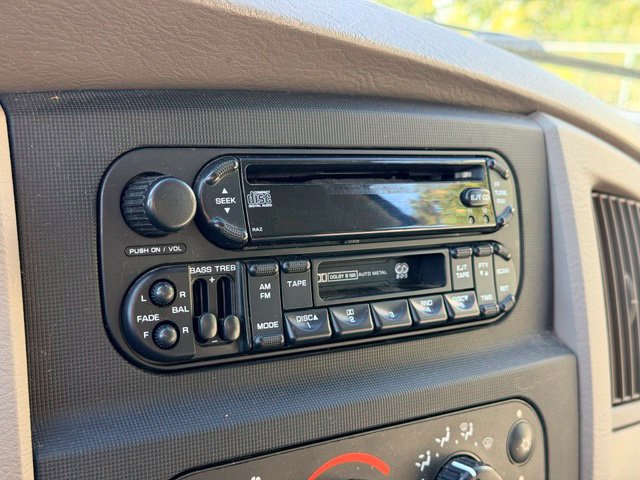 Used 2003 Dodge Ram 2500 Truck ST AWD/4WD image 13