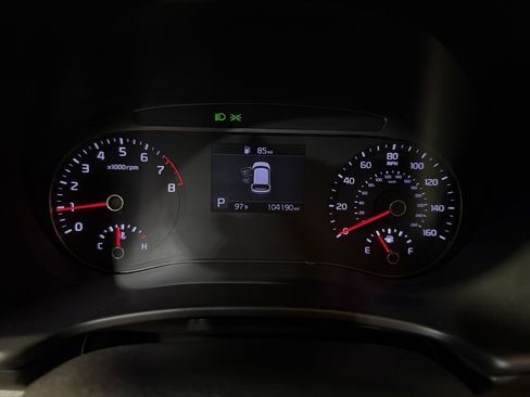 Used 2020 Kia Soul LX FWD image 19