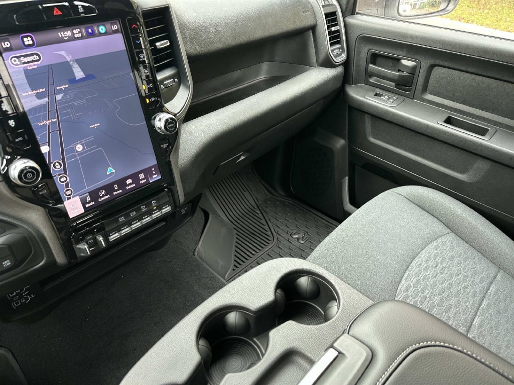 New 2026 RAM 3500 Tradesman AWD/4WD image 17