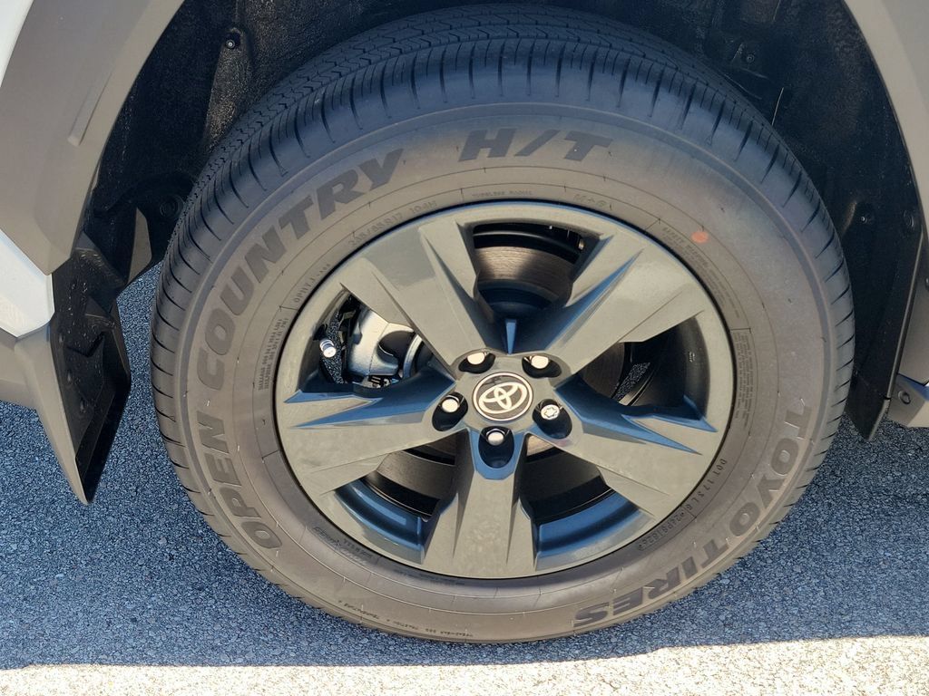 New 2026 Toyota RAV4 LE AWD/4WD image 6