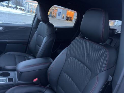 New 2026 Ford Escape ST-Line w/ Tech Pack #1 image 21