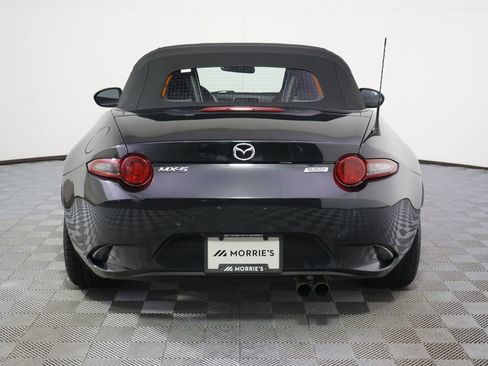 Used 2017 MAZDA MX-5 Miata Sport RWD image 5