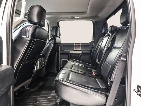 Used 2015 Ford F150 Lariat w/ Equipment Group 502A Luxury image 28