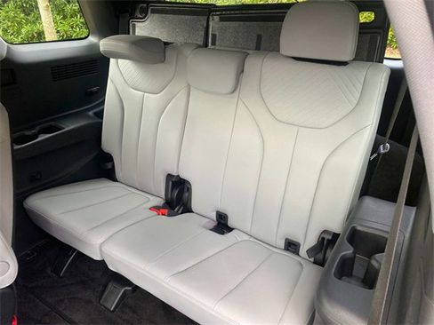 Used 2025 Hyundai Palisade SEL image 10