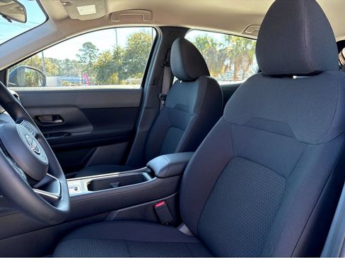 New 2026 Nissan Kicks S FWD image 16