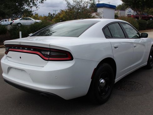 Used 2019 Dodge Charger Police image 4