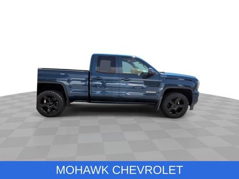 Used 2017 GMC Sierra 1500 SLE w/ Elevation Edition AWD/4WD image 9