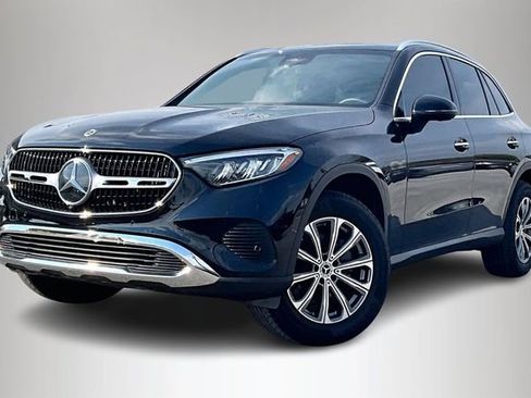 New 2025 Mercedes-Benz GLC 300 4MATIC image 2