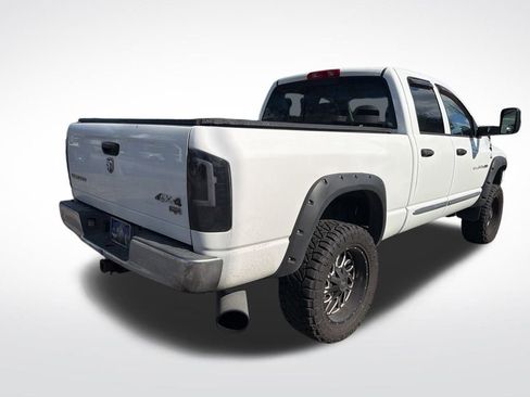 Used 2005 Dodge Ram 2500 Truck SLT image 5