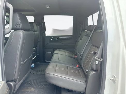 Used 2024 Chevrolet Silverado 3500 High Country w/ High Country Premium Package AWD/4WD image 23