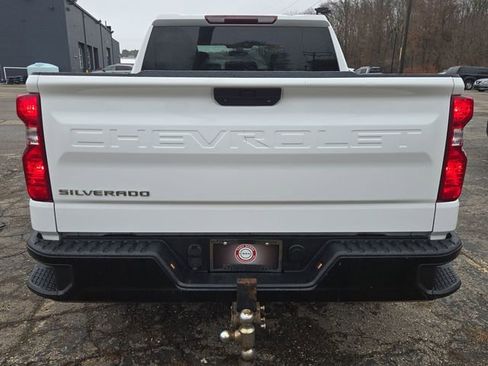Used 2020 Chevrolet Silverado 1500 W/T w/ Z71 Off-Road Package AWD/4WD image 23