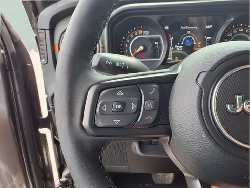 New 2026 Jeep Gladiator Mojave AWD/4WD image 21