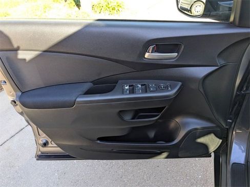 Used 2015 Honda CR-V LX image 22