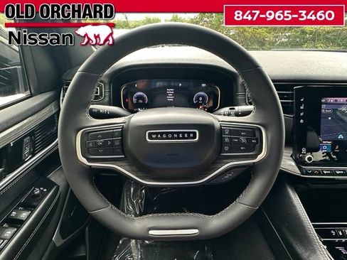 Used 2022 Jeep Wagoneer Series II w/ Premium Group I AWD/4WD image 26