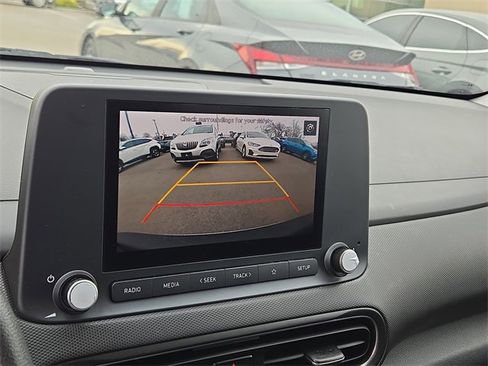 Used 2023 Hyundai Kona SEL w/ Cargo Package image 12