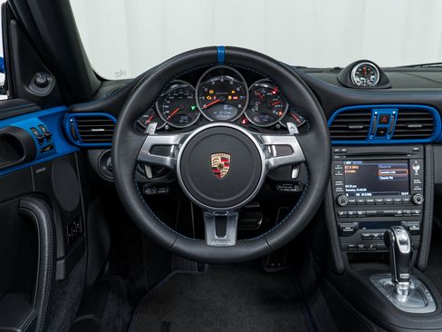 Used 2011 Porsche 911 Speedster image 33