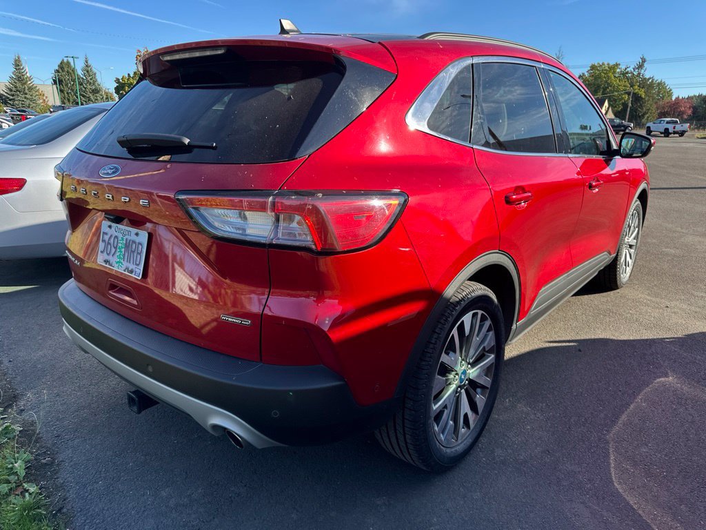 Used 2020 Ford Escape Titanium AWD/4WD image 4