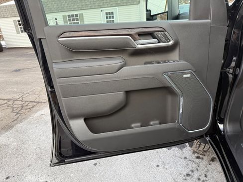 New 2026 GMC Sierra 2500 SLT w/ SLT Convenience Package image 15