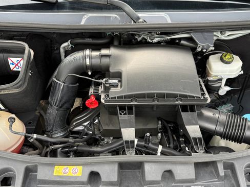 Used 2023 Mercedes-Benz Sprinter 2500 image 29