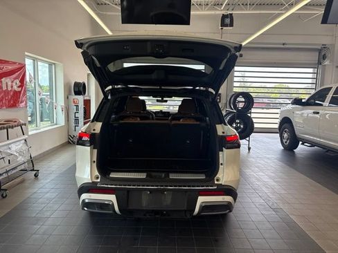 Used 2024 INFINITI QX60 Autograph w/ Cargo Package AWD/4WD image 22