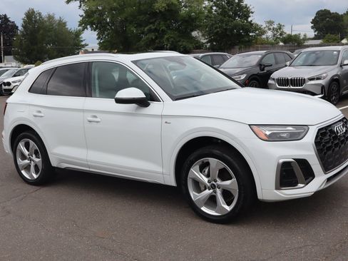 Used 2023 Audi Q5 2.0T Premium Plus AWD/4WD image 3