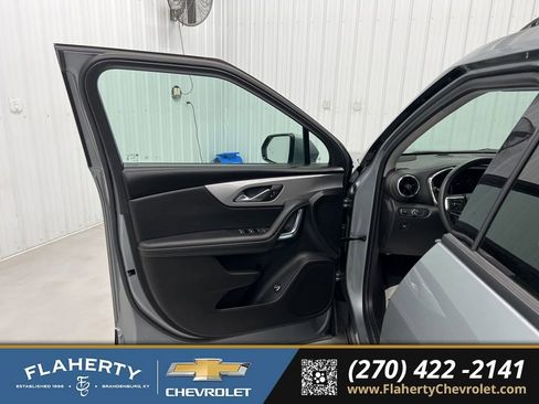 Used 2024 Chevrolet Blazer LT w/ Convenience Package image 8