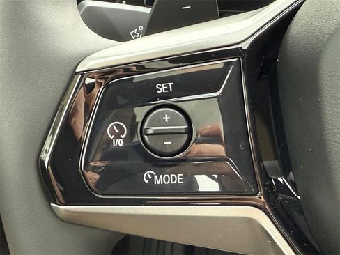 New 2026 BMW 530i xDrive image 12