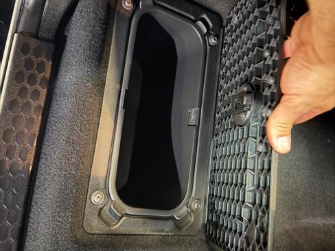 Used 2024 RAM 3500 Big Horn w/ Night Edition image 39