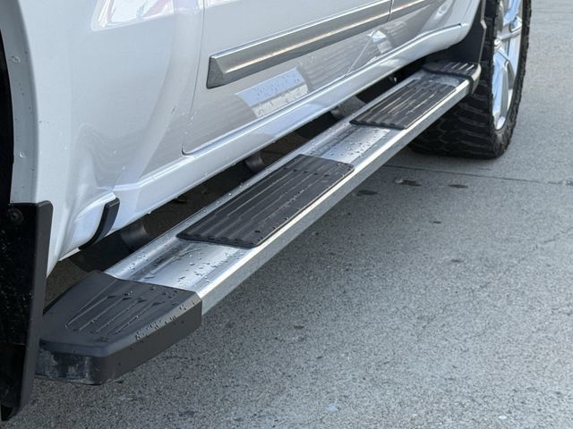 Used 2023 Chevrolet Silverado 1500 High Country w/ High Country Premium Package AWD/4WD image 10