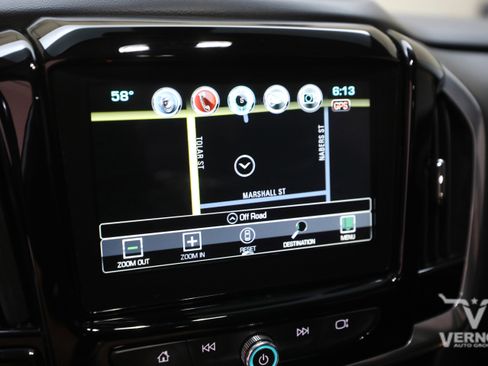 Used 2019 Chevrolet Traverse RS image 29