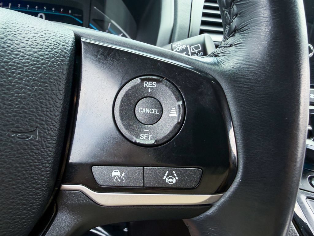 Used 2023 Honda Odyssey Touring image 32