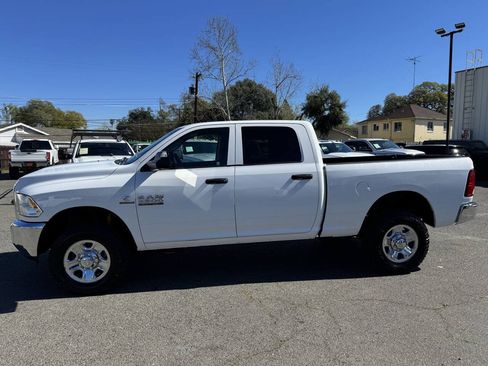 Used 2018 RAM 2500 Tradesman w/ Chrome Appearance Group AWD/4WD image 3