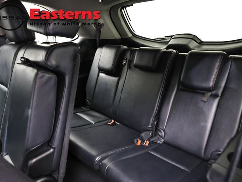 Used 2016 Toyota Highlander XLE AWD/4WD image 26