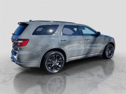 Used 2025 Dodge Durango GT image 8