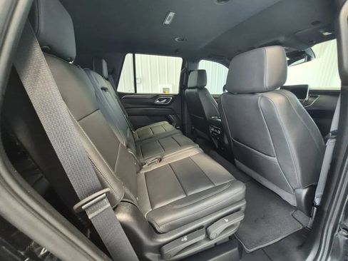Used 2024 Chevrolet Tahoe Z71 AWD/4WD image 21
