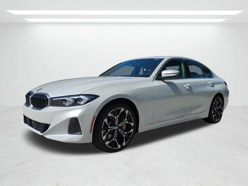 New 2025 BMW 330i Sedan w/ Premium Package RWD image 8