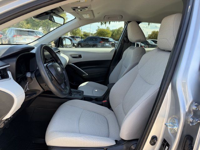 Certified 2026 Toyota Corolla Cross L FWD image 21