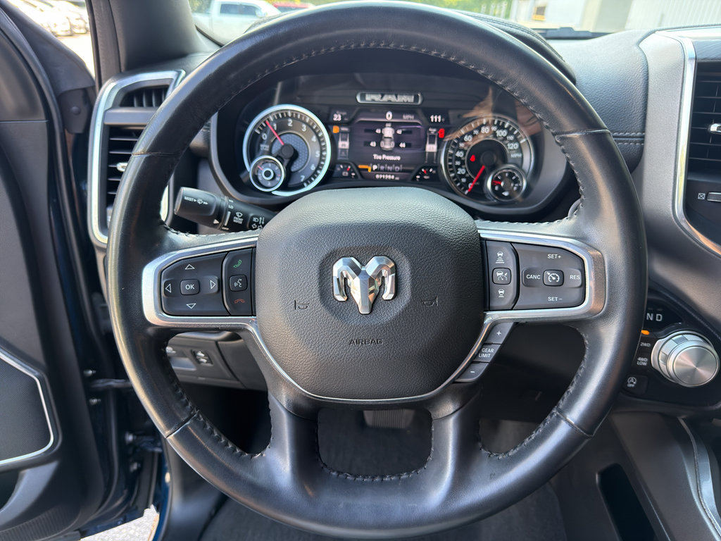 Used 2023 RAM 1500 Laramie AWD/4WD image 14