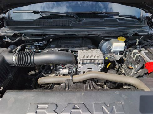 Used 2023 RAM 1500 Limited AWD/4WD image 13
