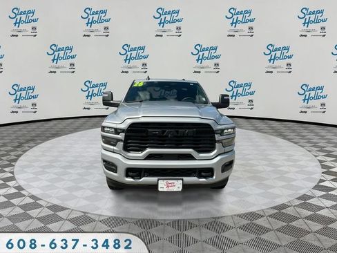 Used 2026 RAM 2500 Big Horn AWD/4WD image 2