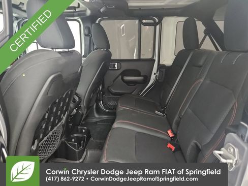 Certified 2018 Jeep Wrangler Unlimited Rubicon w/ Steel Bumper Group image 28