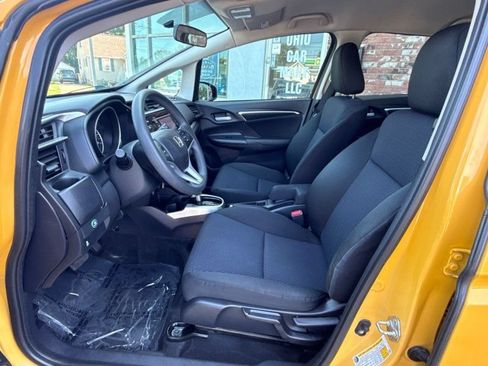 Used 2018 Honda Fit LX image 11