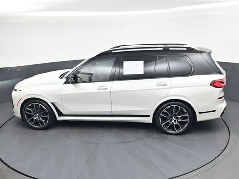 Used 2024 BMW X7 M60i w/ Executive Package AWD/4WD image 30